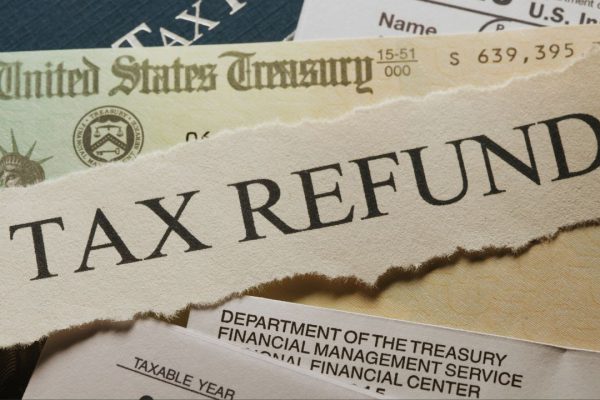 Over 35 lakh income tax refund cases in limbo due to bank account mismatch and validation issues. Discover the efforts to resolve this tax refund backlog
